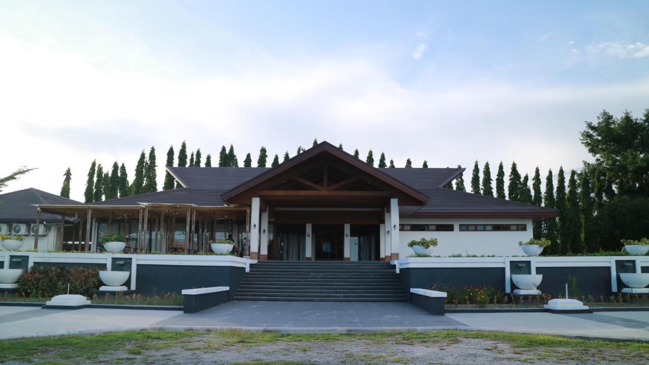 Estancia De Lorenzo Tarlac Екстер'єр фото